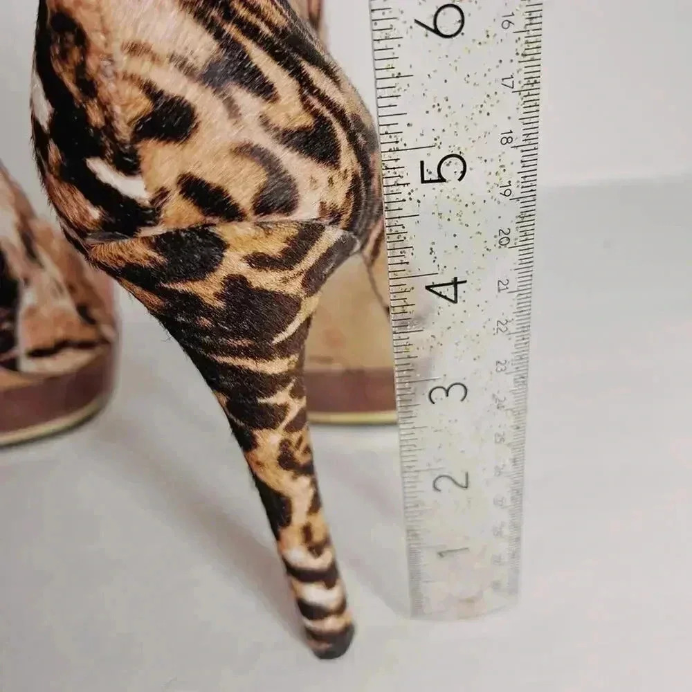 Vince Camuto Leopard Print Leather Fur Calf Hair Stiletto Booties Size 8 - Picture 9 of 10